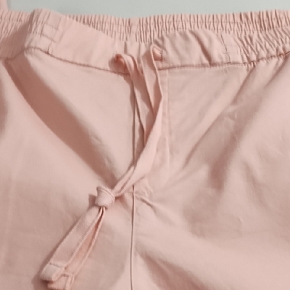 Old Navy Soft Pink Chinos Relaxed Fit Lightweight Cotton Spandex Pockets NWOT - Picture 14 of 14